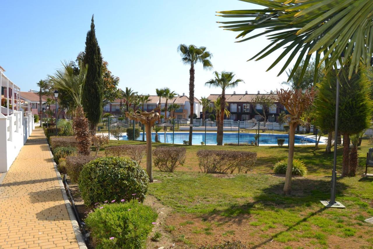 Apartamento En La Barrosa Chiclana de la Frontera Exterior photo