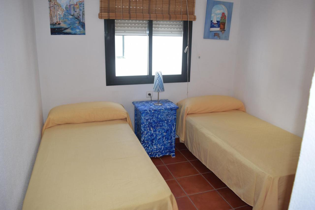 Apartamento En La Barrosa Chiclana de la Frontera Exterior photo